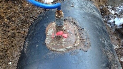     В Ингушетии местного жителя задержали за незаконную врезку в нефтепровод. В отношении него возбуждено уголовное дело, сообщили в следственном комитете республики.
