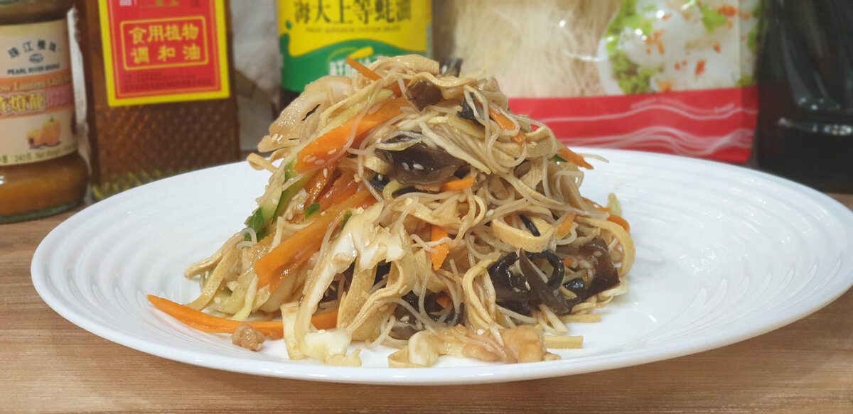 10 минут и готово: рецепт самого популярного салата китайской кухни
