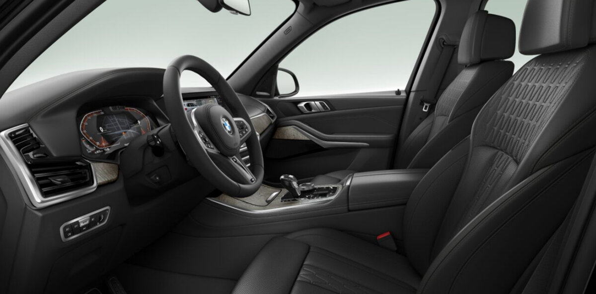 BMW X5 xDrive 40d — цвет Черный сапфир с доставкой и растаможкой
