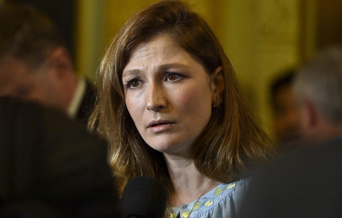    Первый заместитель министра иностранных дел Украины Эмине Джапарова  EPA-EFE/NOUSHAD THEKKAYI