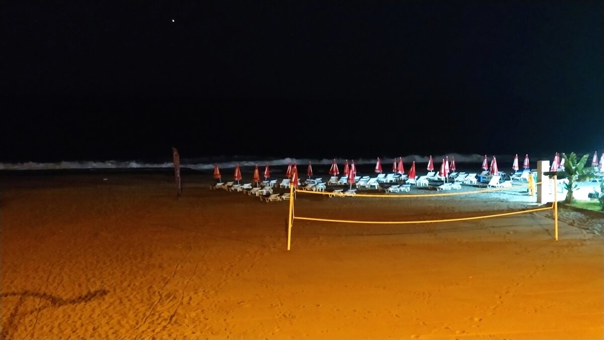 Фото просто для обложки. Ничего особенного в этой Турции.