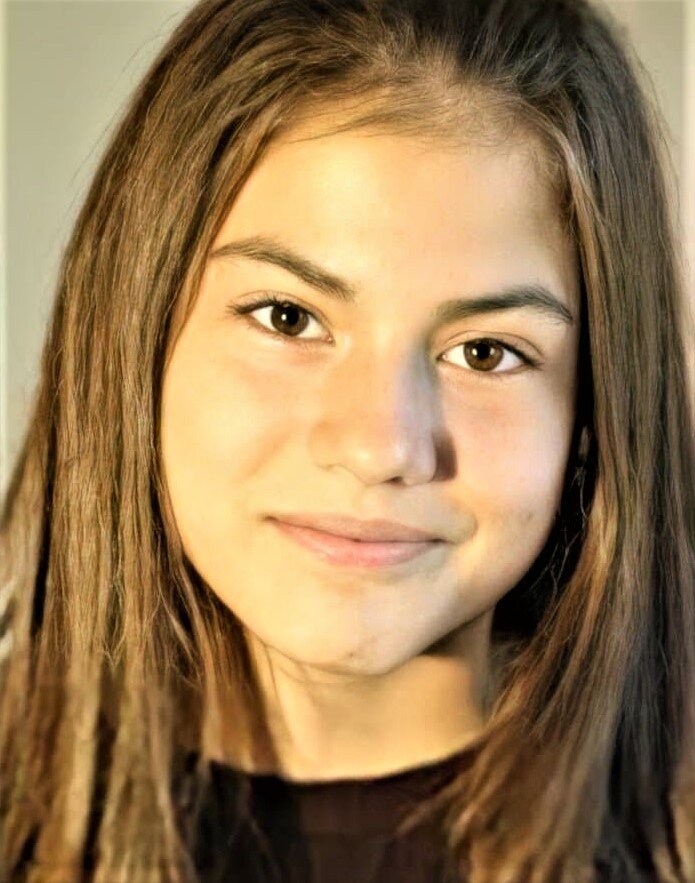 Демет Оздемир в детстве...