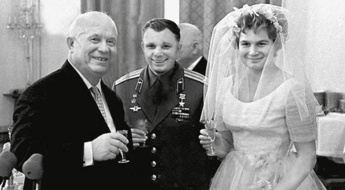 Андриан николаев биография личная жизнь Как жил Андриян Николаев после развода с Валентиной Терешковой и почему больше н