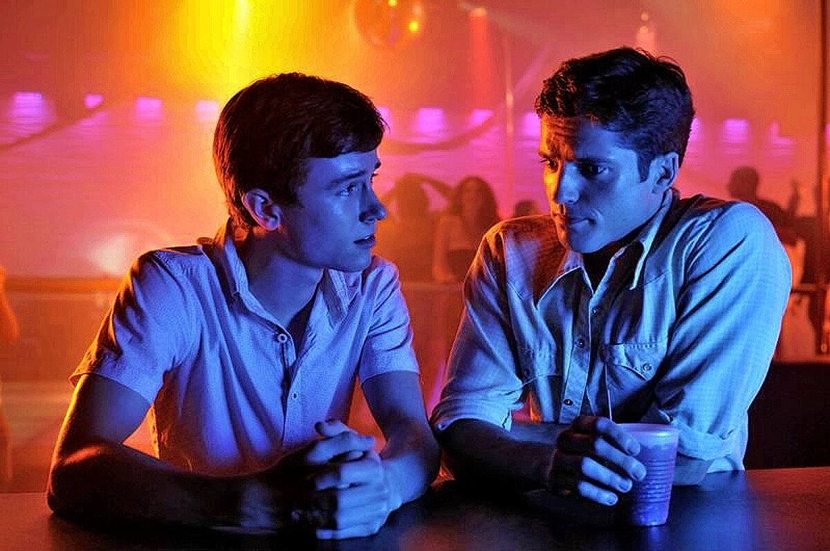 Prayers for bobby (2009). молитвы за бобби фильм. райан келли молитвы за бобби. молитвы за бобби смотреть. райан келли молитвы за бобби.