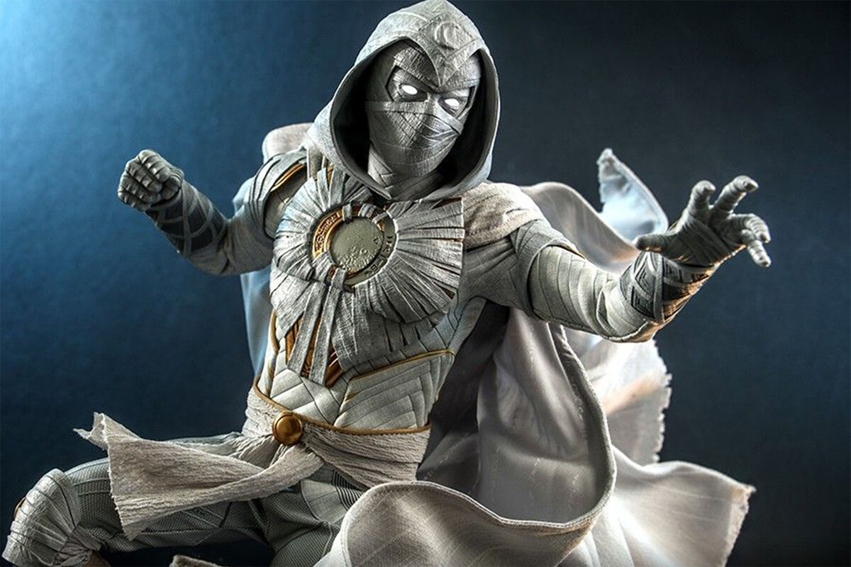 Лунный рыцарь выхода серий. Лунный рыцарь хот Тойс. Hot Toys фигурки Moon Knight. Лунный рыцарь фигурка hot Toys. Фигурка хот Тойс Марвел 2022 лунный рыцарь.