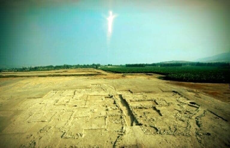 Можно ли считать древнее место сегодня называемое Шаар ха-Голаном городом – вопрос, но, пожалуй, богов здесь уже знали