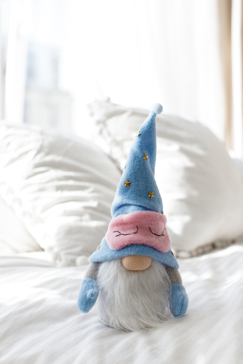 Борода выполнена из меха