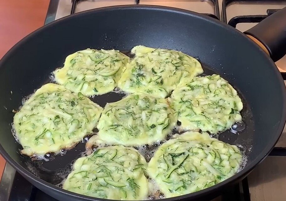 Оладьи из кабачков с манкой