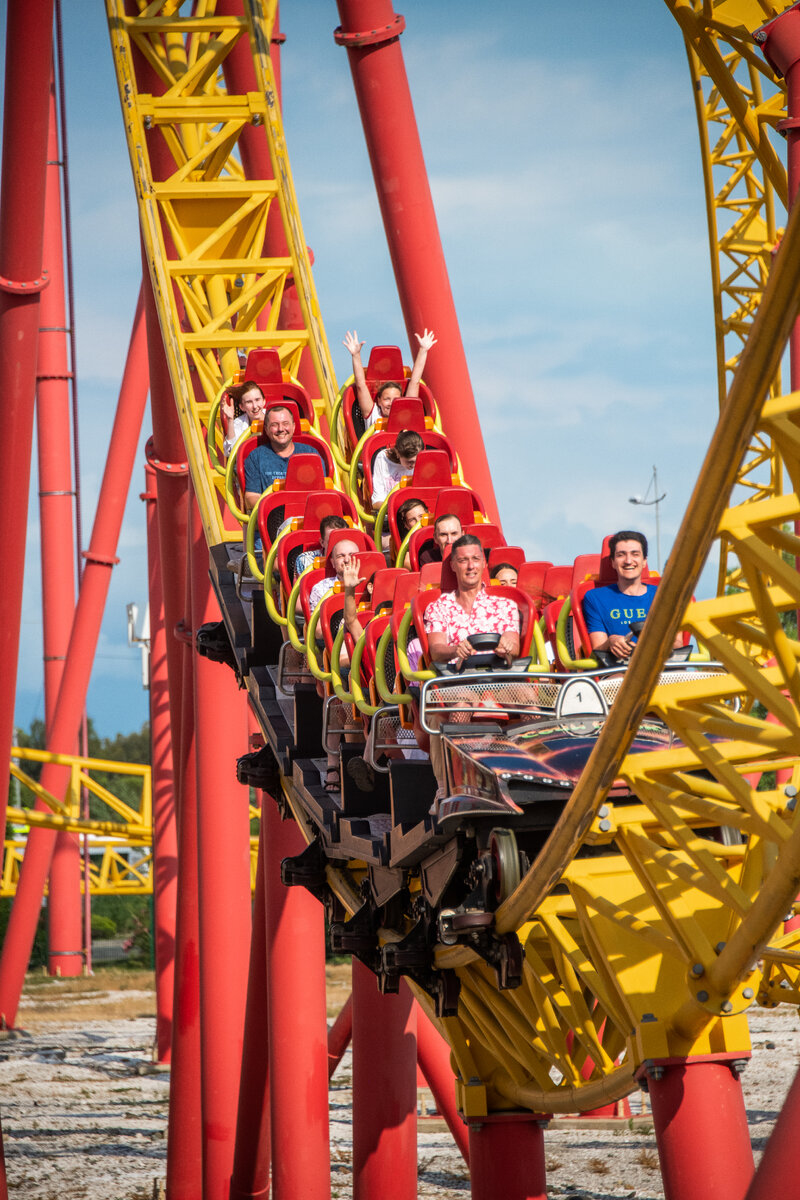 Йюхуууу на Змее Горыныче!