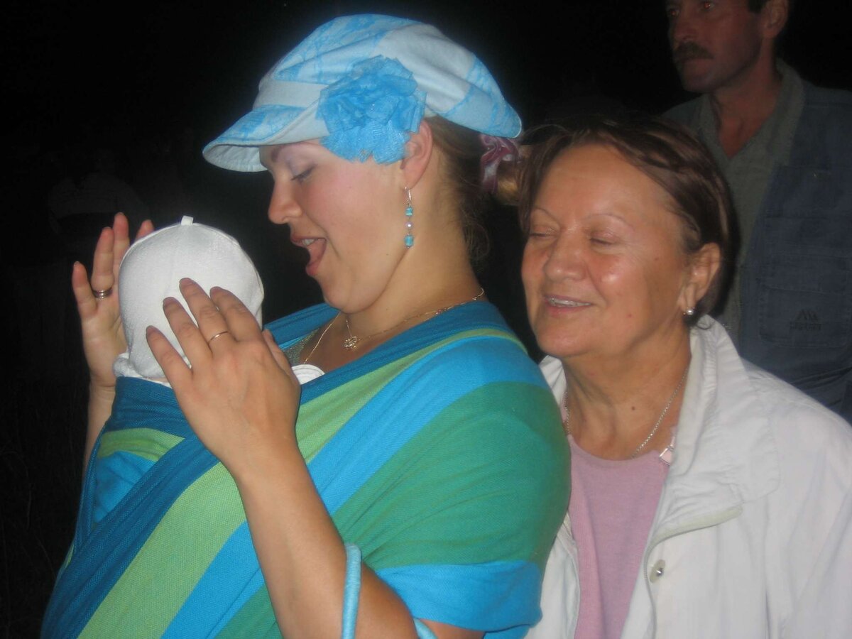 Чем накормить ребенка в год? Консультации по питанию грудного  ребенка