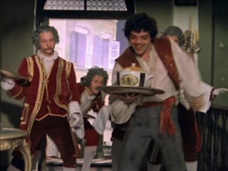 Кадр из советской комедии «Труффальдино из Бергамо» 