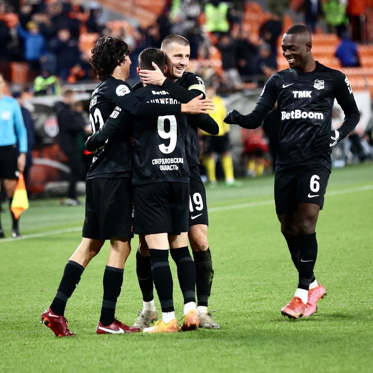 фото - ФК Урал