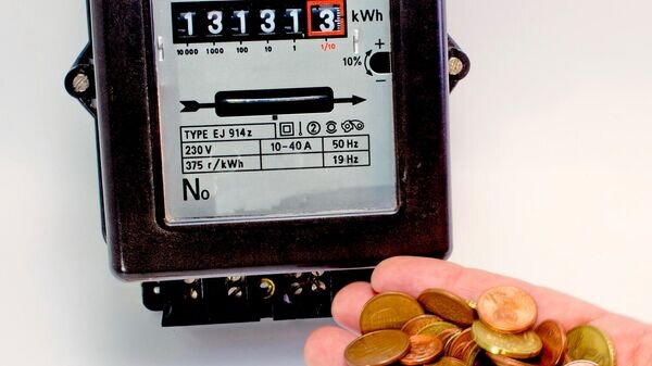   CC BY-SA 4.0 / Federico Candoni / Contatore Mano soldo Moneta (cropped image)