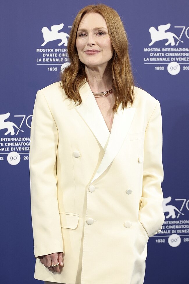     Джулианна Мур, 2022