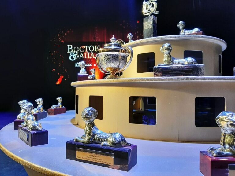    В Оренбурге проходит церемония закрытия кинофестиваля «Восток&Запад.Классика и Авангард Кристина Просвиркина