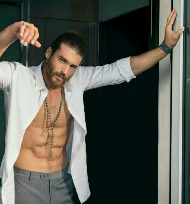 Джан сможет покорить любую даму.