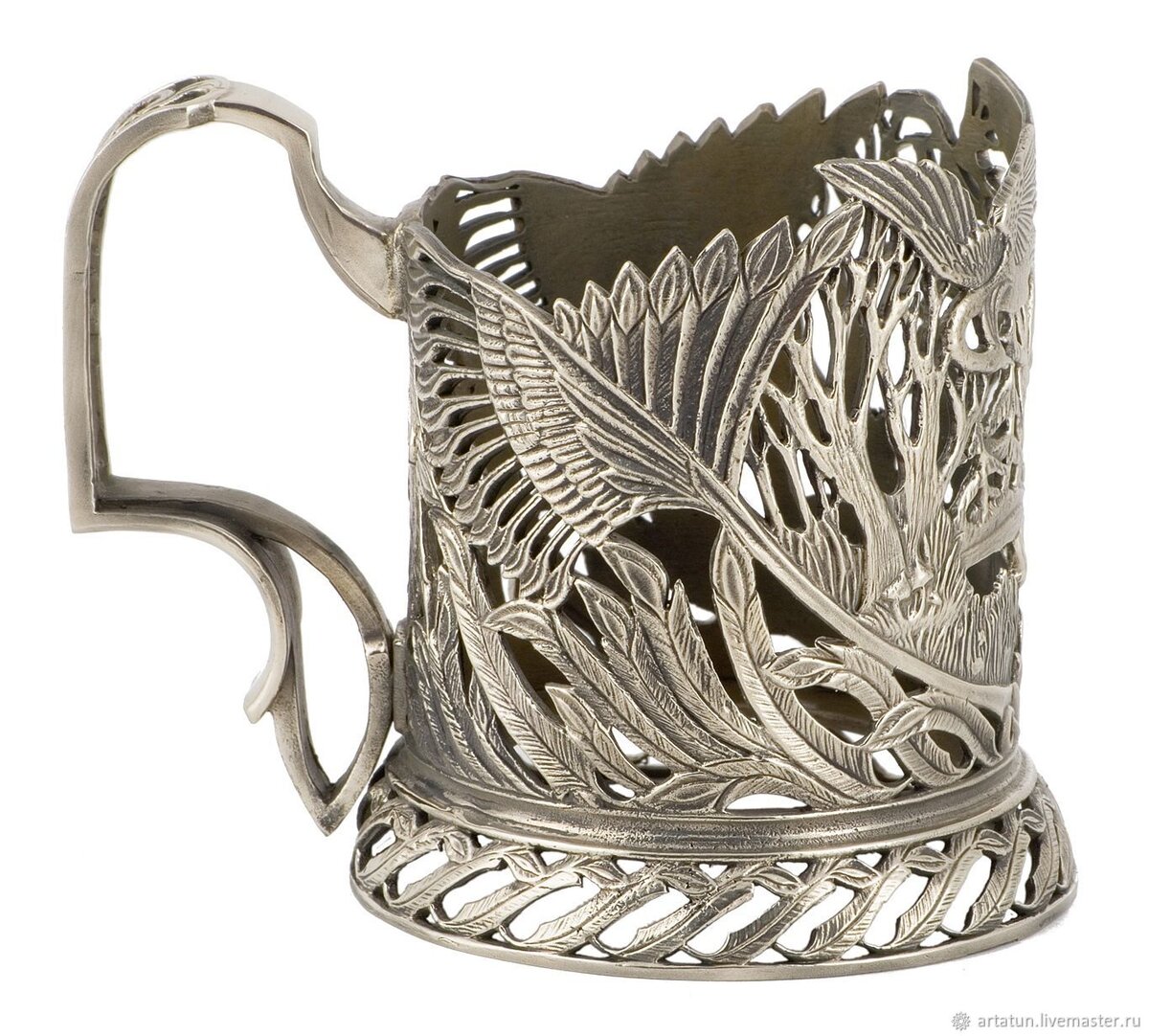 Фото с сайта https://www.livemaster.ru/item/26138581-dlya-doma-i-interera-podstakannik-zhar-ptitsa-iz-melhiora