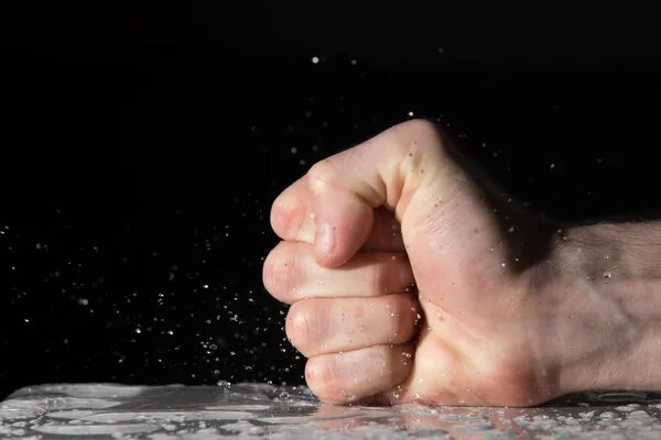 С МЕНЯ ХВАТИТ....