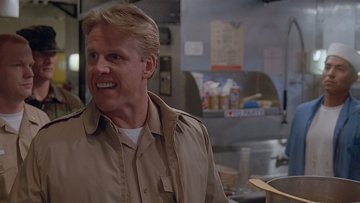 Гэри бьюзи в осаде. В осаде отрывок. В осаде 2 темная территория. В осаде 1992. Гэри бьюзи в осаде.