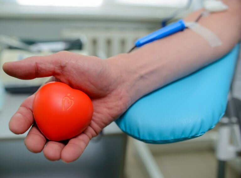    В России увеличили выплату Почетным донорам Кристина Просвиркина