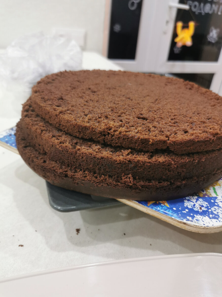 Прекрасные бисквитный коржи получились. 