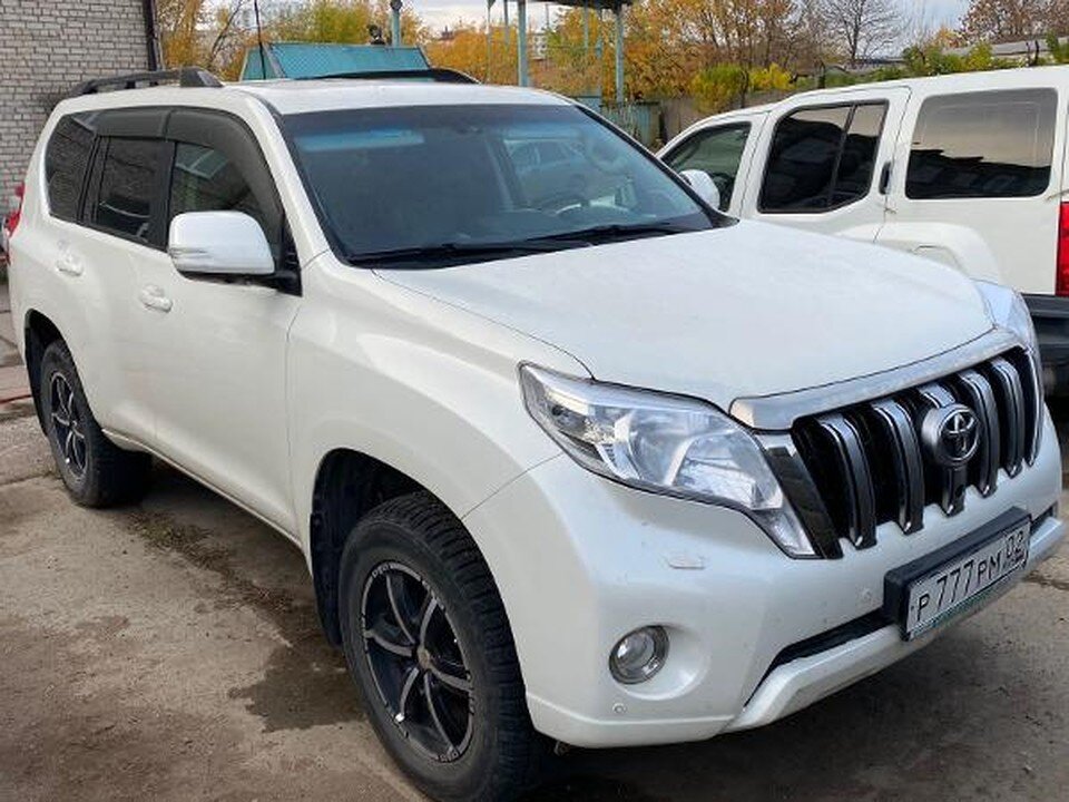 Toyota Land Cruiser 150 Prado «золотого гаишника», ушедшая с торгов