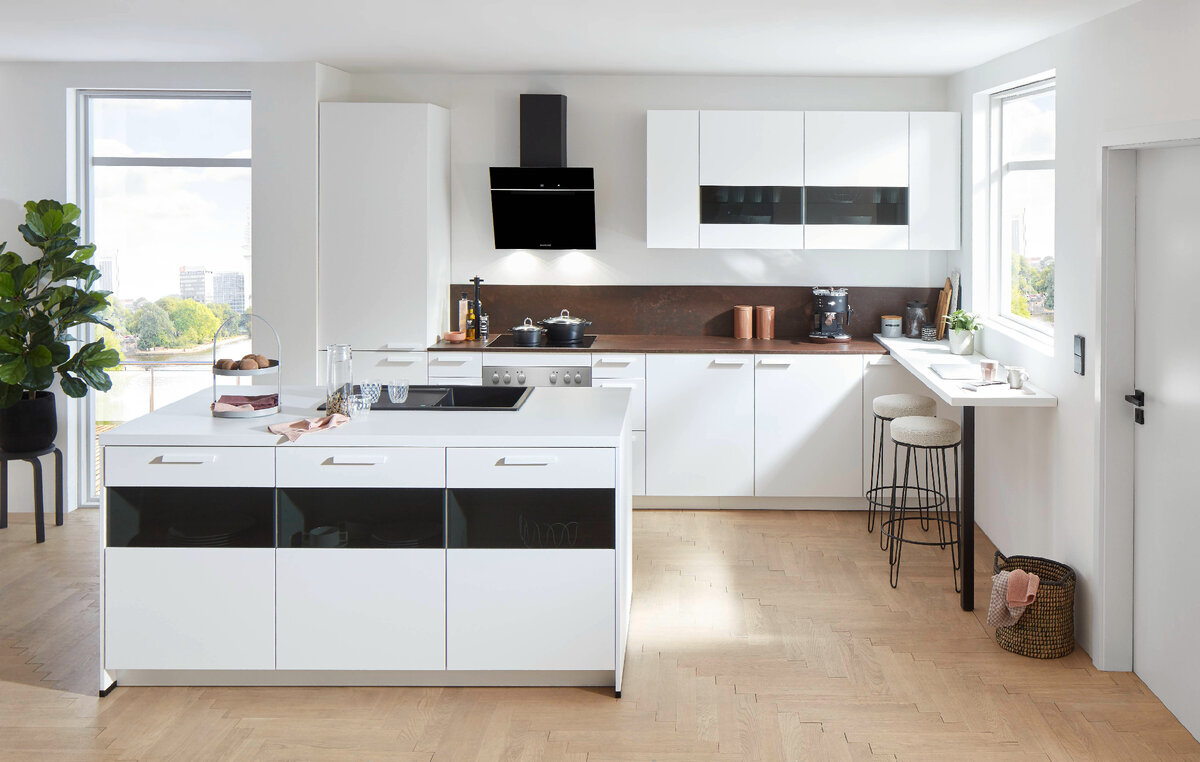 Кухня  с островом