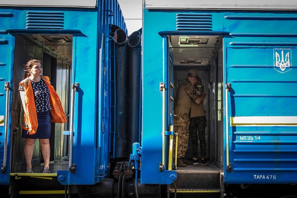     Можно ли сказать, что вскоре вся Украина пересядет на паровозы? Это вряд ли.  REUTERS