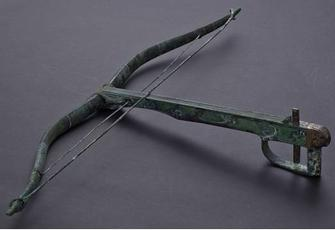 Принцип арбалета такой же, как и у лука, и это оружие эволюционировавшее из лука. Но есть одна тонкость...