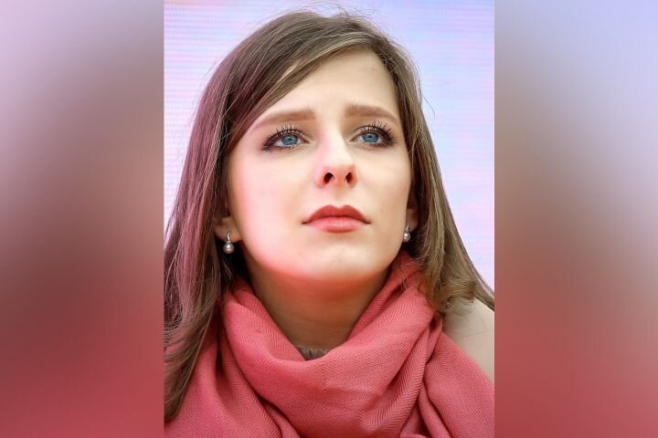 Беременная Елизавета Арзамасова улетела в Турцию РБК Life