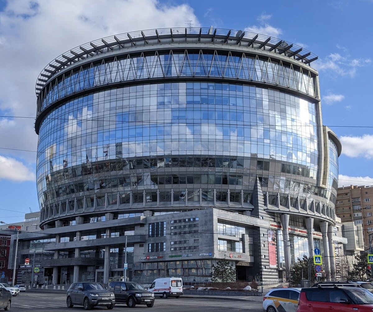 Так выглядит БЦ, где расположен офис партнера Air Serbia