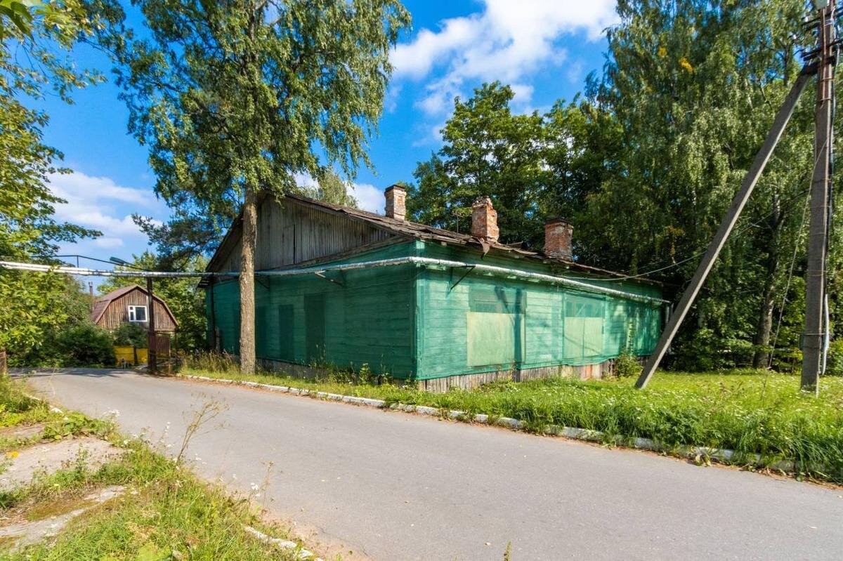 Служебный корпус в Красном Селе. Фото: АО «Фонд имущества Петербурга»