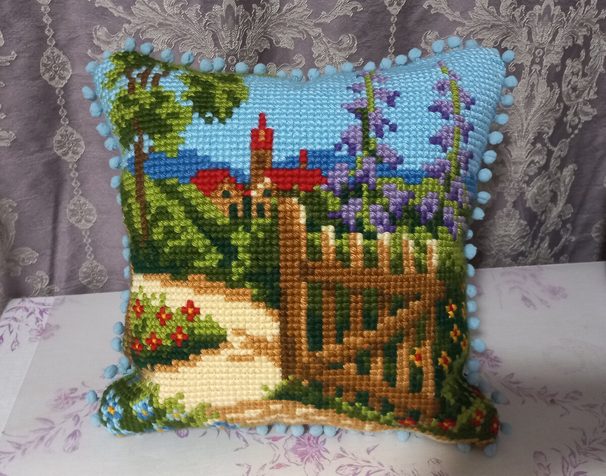 Подушка Vervaco Фото автора