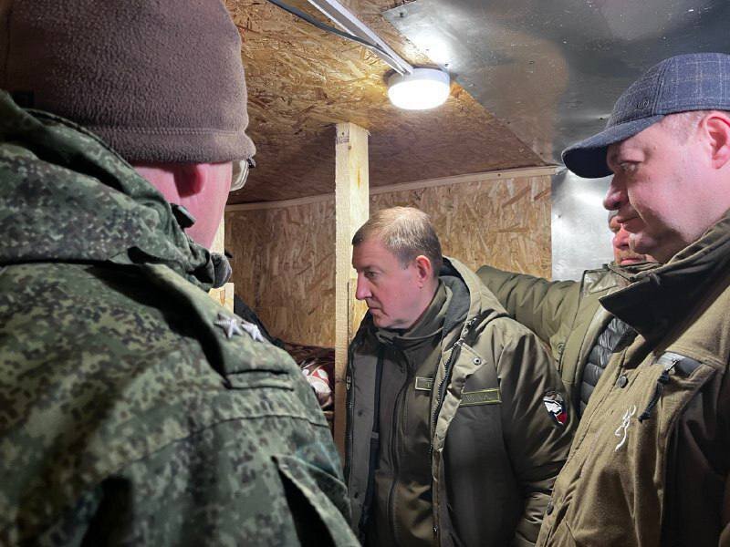    Видному единороссу Турчаку оказалось все равно кого хвалить: Богомаза или Старовойта. Главное, чтобы «мышь не проскочила» Евгений Антюхов