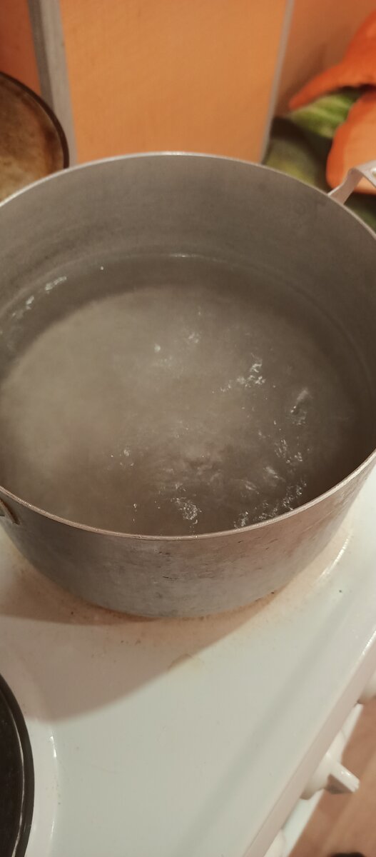 до закипания ждём минут 10