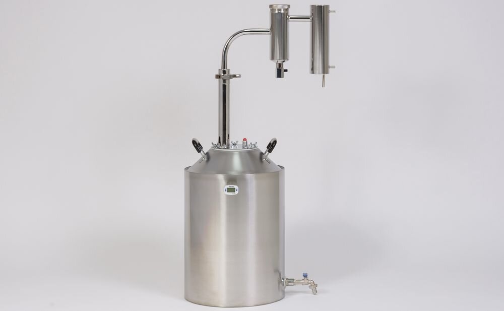 Классический аппарат с сухопарником.