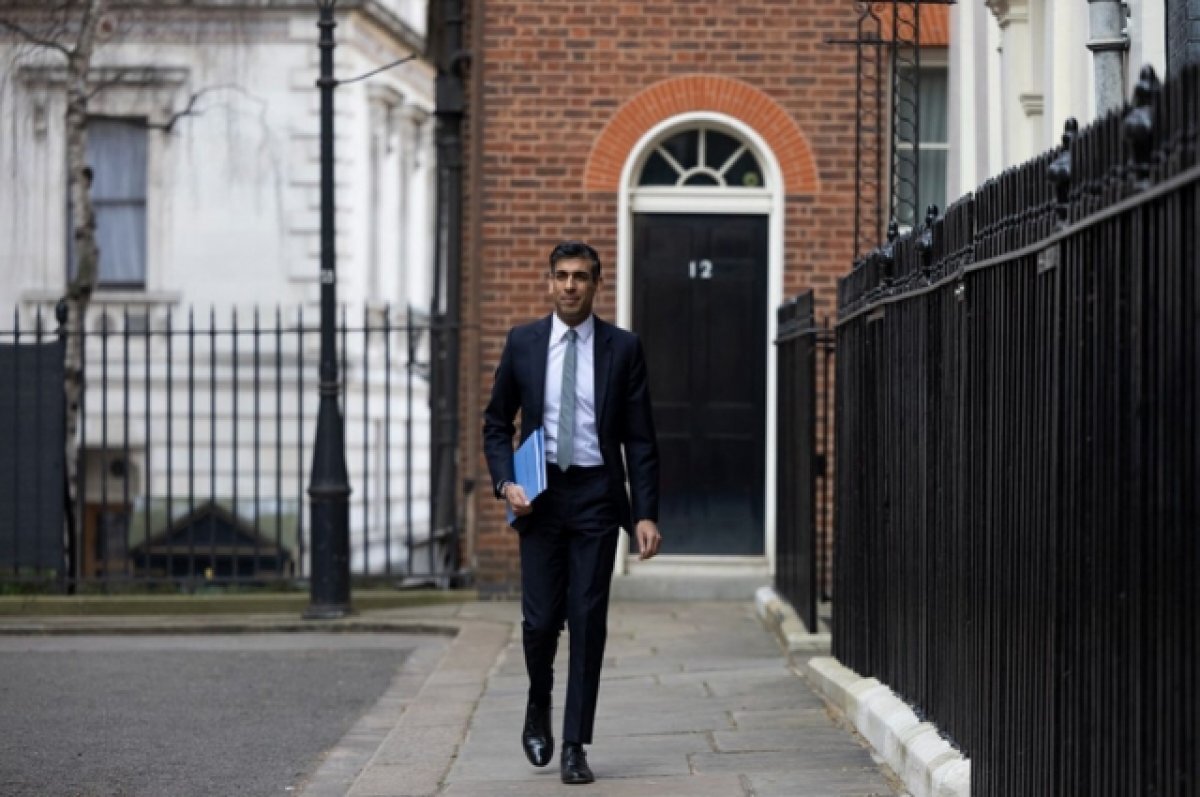    Под санкции Великобритании попал саровский ядерный центр