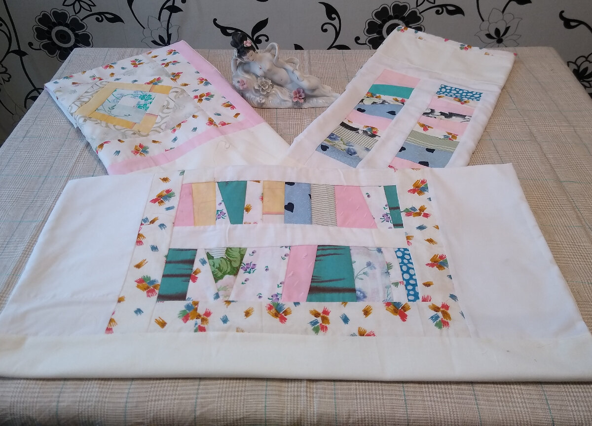 Готовые наволочки на подушки.