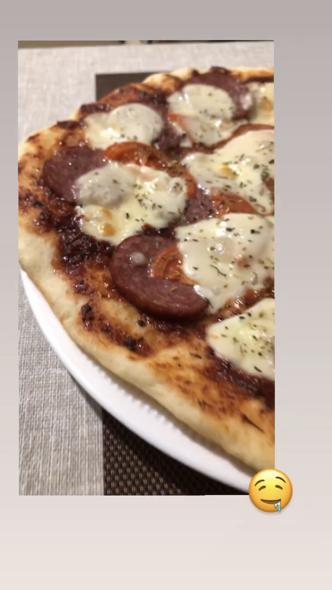 Готовая пицца 