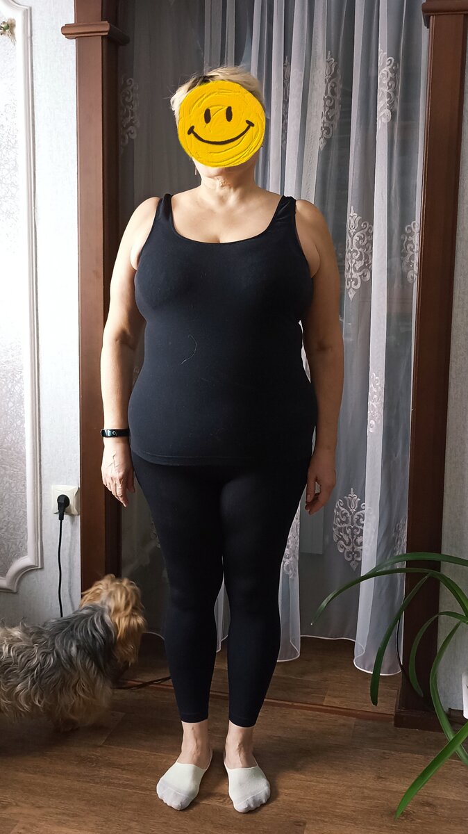 Фигура без слез не взглянешь 🤣... моя проблема так и не решается, ещё сильнее стало видно, это моя ассиметрия ног (бёдер)... справа на фото, а в жизни левая нога намного худее правой. 