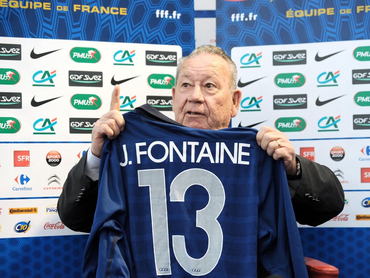 Фонтен. Жюст Фонтен футболист. Just Fontaine. Just Fontaine 1958.