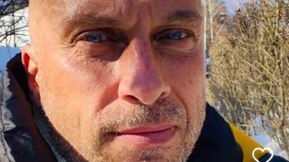 Дмитрий нагиев последние фото Цвета украинского флага" Нагиев обратился к россиянам в желтой куртке на голубом