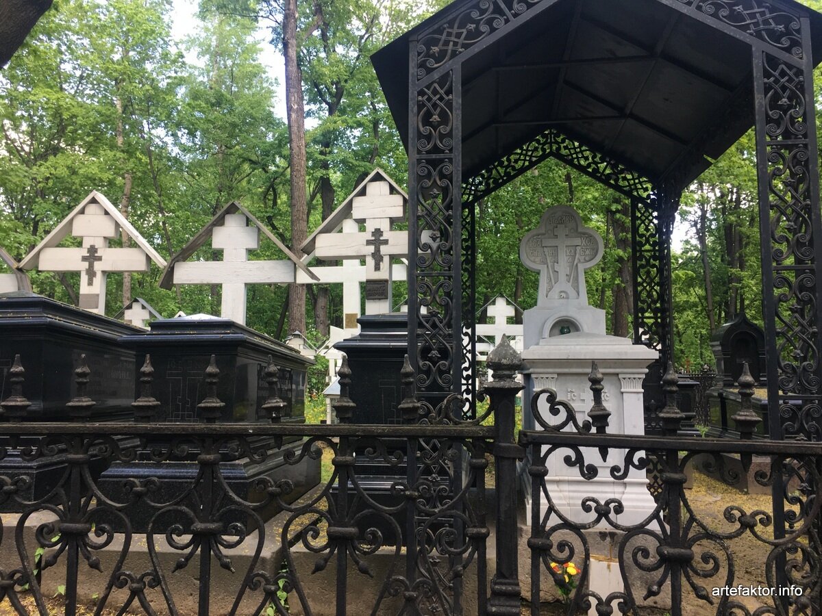 рогожское кладбище в москве. рогожское старообрядческое кладбище. рогожское кладбище старообрядцы. покровский храм рогожское кладбище. рогожское кладбище могилы старообрядцев.