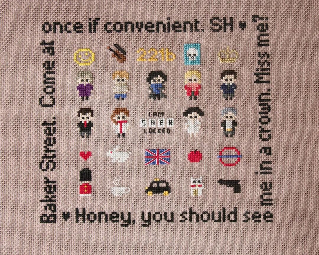 Тот самый сэмплер "I am sherlocked". Его сплющило до прямоугольника