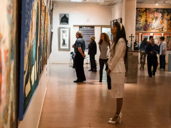     Мультимедиа-гиды с дополненной реальностью поступят в музеи Хабаровского края. ФОТО: правительство Хабаровского края