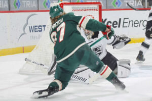    Фото: ХК «Миннесота» Константин Бухтатов