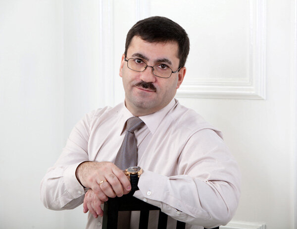 Владимир Малахов, генеральный директор ООО «Современные технологии генподрядного менеджмента», к. э. н., доктор делового администрирования.