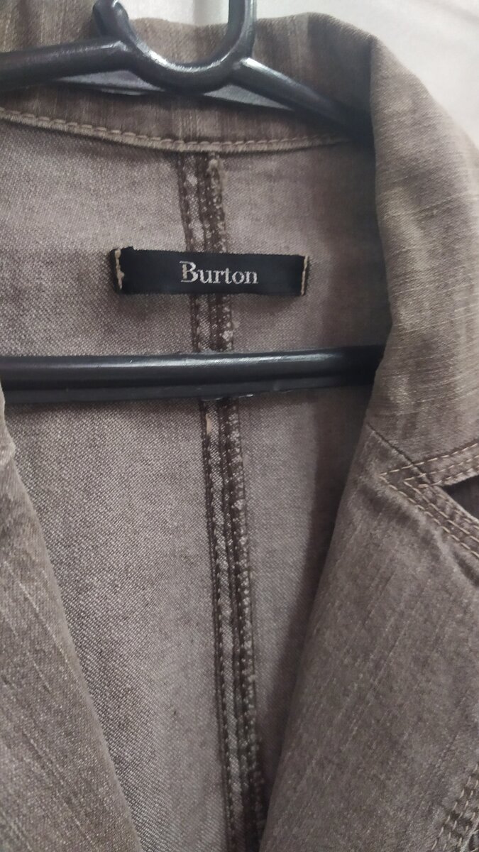 Пиджак Burton.