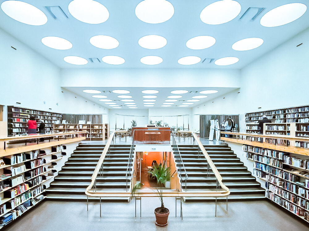 Читальный зал библиотеки Алвара Аалто