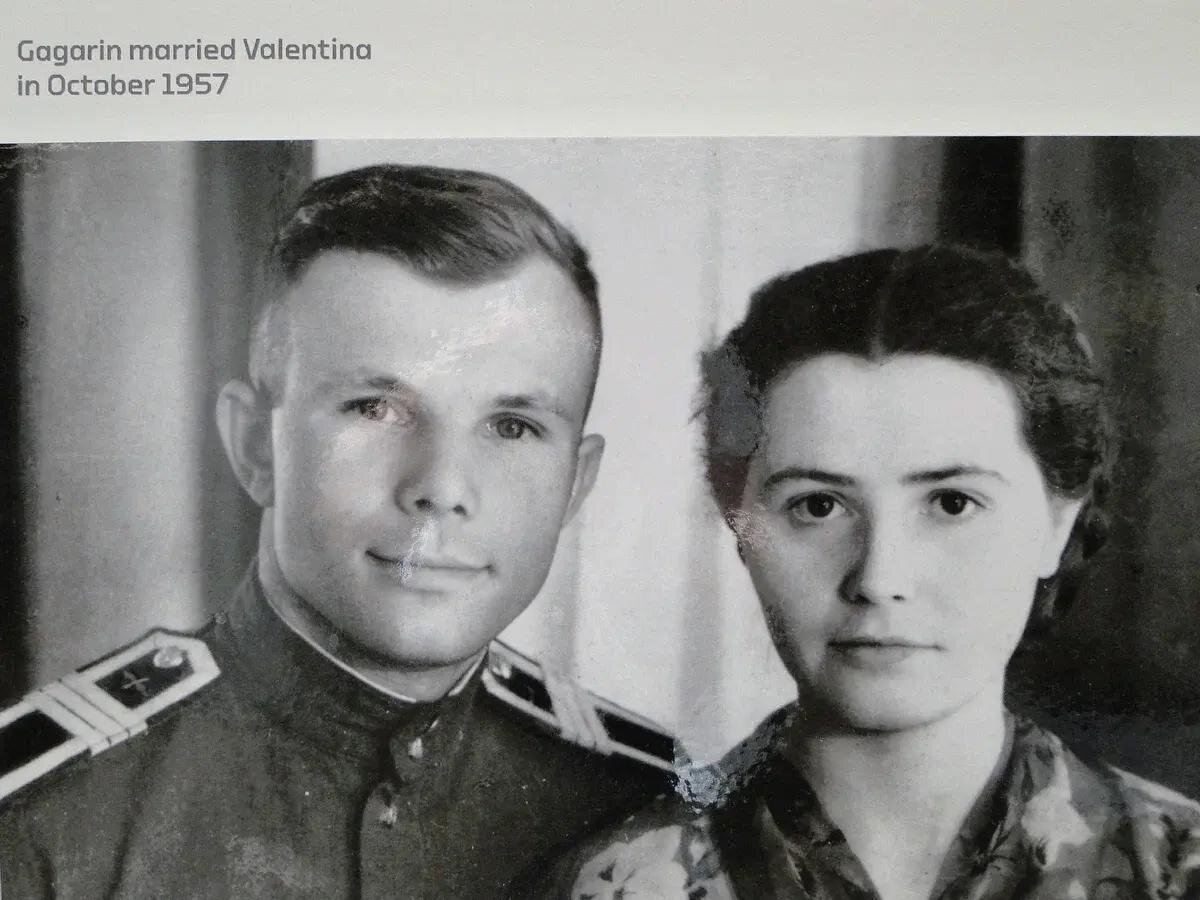 Дочь Юрия Гагарина. Дочери Юрия Гагарина в настоящее время. В сети фото дочери Юрия Гагарина 60 лет. Дочери Юрия Гагарина биография и личная жизнь. Дочки юрия гагарина сейчас